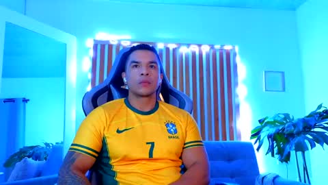ESTEBAN online show from May 27, 9:06 am