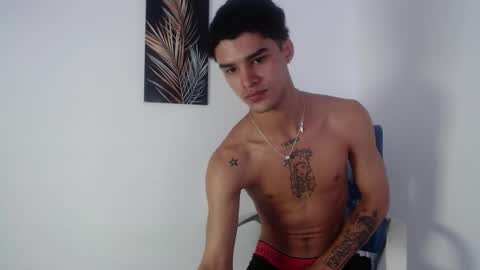 Esteban online show from March 19, 1:25 pm