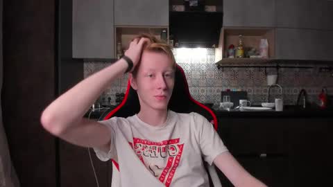 LOUIS online show from February 11, 11:04 am