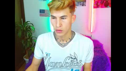 Snapshot of estrellita__jordan chatting on January 19, 1:53 am JORDAN online show from January 19, 1:53 am