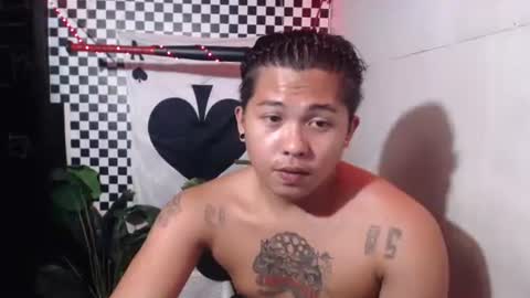 im esward tynn online show from December 2, 4:43 pm