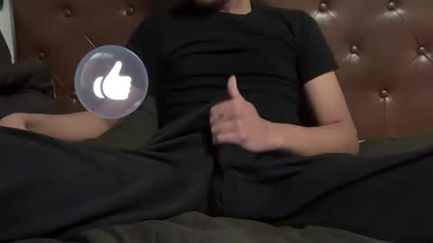 Snapshot of eternalloverboy chatting on February 12, 5:48 pm Angel online show from February 12, 5:48 pm