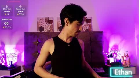 ethan  online show from May 30, 4:01 am