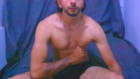 Ethan Muller online show from October 10, 2:38 am