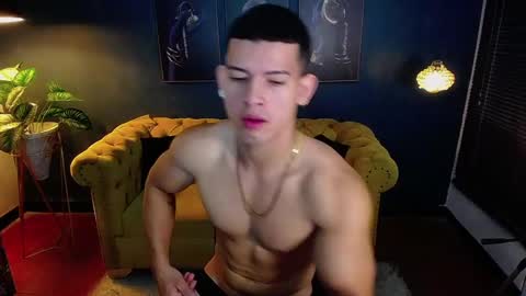 ETHAN RODGERS online show from September 19, 9:47 pm