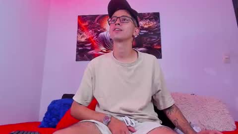 Snapshot of ethan_sai01 chatting on October 18, 4:28 am ETHAN SAI online show from October 18, 4:28 am