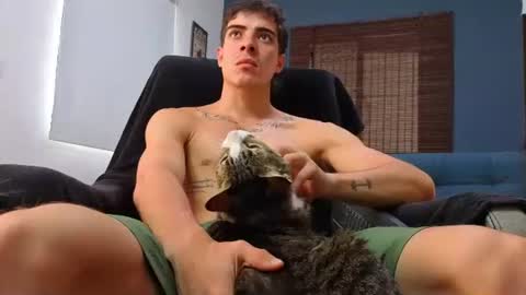 ethangreey1 online show from July 17, 5:08 pm