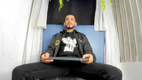 Ethan Grey online show from January 10, 11:14 am