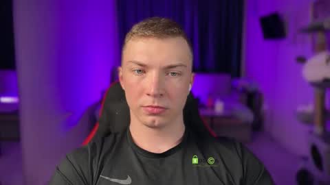 Iron online show from February 15, 8:39 pm