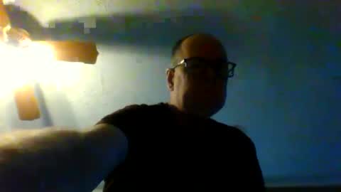 eve1luvsray online show from April 12, 8:10 pm