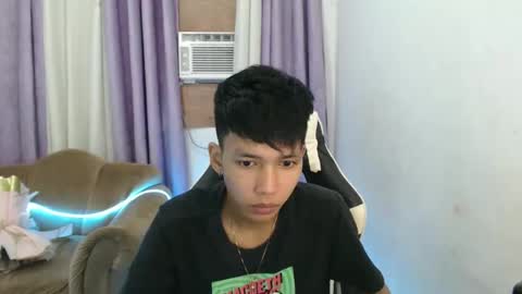 jiann online show from December 5, 2:42 am