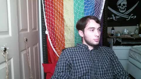 Ezra Naamah online show from December 13, 7:42 pm