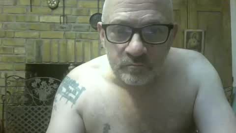 f1zzeek online show from February 19, 11:34 pm