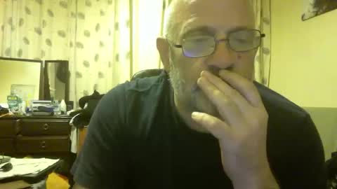f1zzeek online show from May 27, 11:13 pm