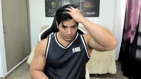 Fabian arango online show from July 9, 8:45 pm