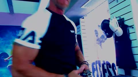 fabxxxl online show from November 4, 12:39 pm