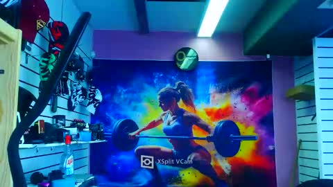 fabxxxl online show from March 5, 9:49 am