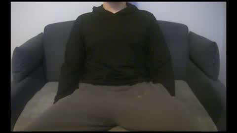 FacelessEscape online show from March 8, 11:47 am