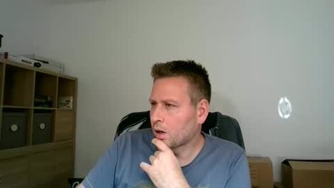 Snapshot of faer_087 chatting on September 10, 11:31 am faer_087 online show from September 10, 11:31 am