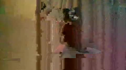 fahvzppbbnev online show from November 19, 7:03 pm