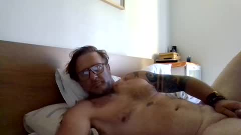 fantasying01 online show from December 19, 9:17 am