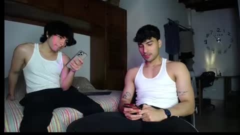 farid_24 online show from June 20, 3:22 am