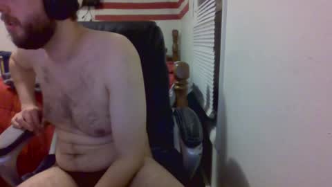 farmboy2398 online show from December 22, 2:06 am