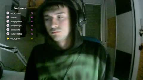 ThickDickTeen online show from April 3, 11:01 pm