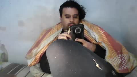 Faux Feitico online show from April 14, 12:11 am