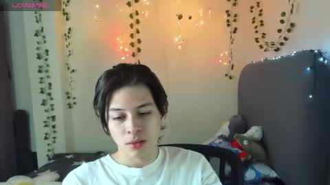 Snapshot of felix_leex chatting on December 5, 7:07 pm Felix leex online show from December 5, 7:07 pm
