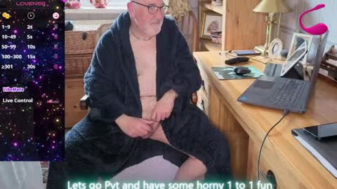 Adam online show from April 9, 7:36 am