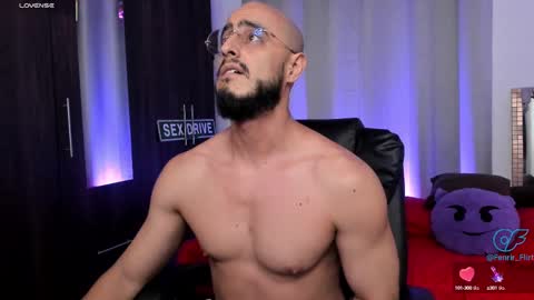 Snapshot of fenrir_flirt chatting on September 28, 11:36 pm Fenrir Flirt online show from September 28, 11:36 pm