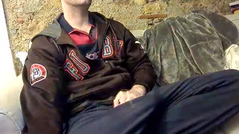 Snapshot of fidelio89 chatting on March 8, 10:45 pm Fid online show from March 8, 10:45 pm