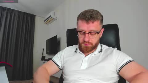 FindomGuyXXX online show from March 4, 11:28 am