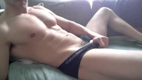 first_in_space online show from April 25, 3:09 pm