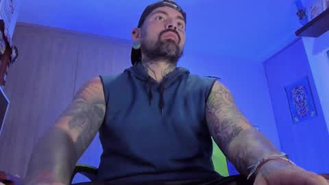 fisherrman666 online show from December 1, 2:03 am