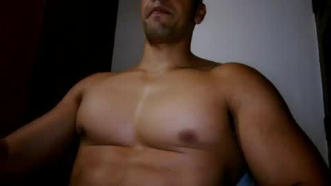 fitchestabs_69 online show from July 10, 10:11 pm
