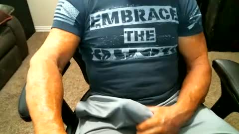 fitguy40 online show from July 22, 7:17 pm