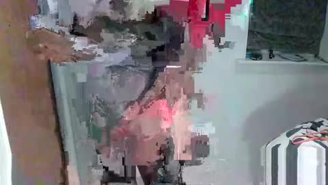 Snapshot of fitmixed chatting on November 1, 9:41 pm fitmixed online show from November 1, 9:41 pm