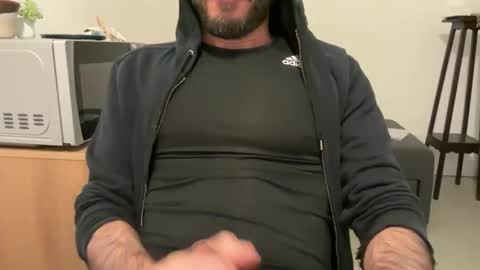 Fla is short for Flavio online show from December 14, 11:45 pm