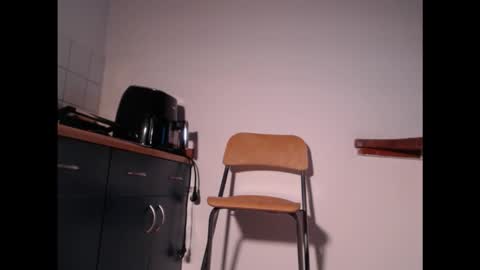 Flamefury18 online show from December 19, 3:31 pm