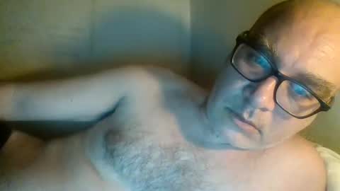 Carlo online show from June 1, 10:43 pm