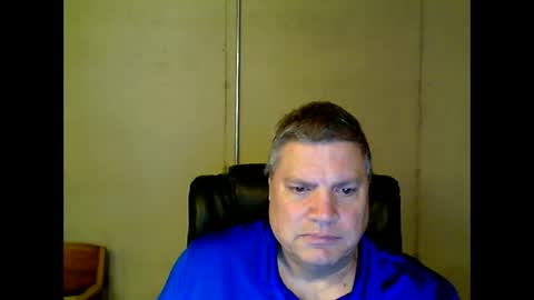 Snapshot of fletch32 chatting on January 9, 2:11 am jd online show from January 9, 2:11 am