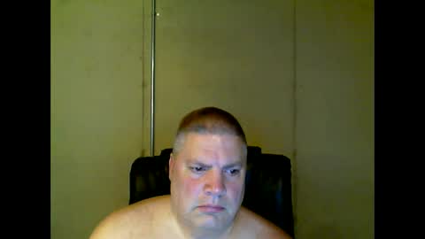 Snapshot of fletch32 chatting on February 3, 2:03 am jd online show from February 3, 2:03 am