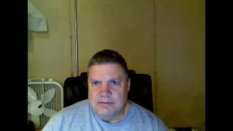 Snapshot of fletch32 chatting on March 9, 11:03 pm jd online show from March 9, 11:03 pm