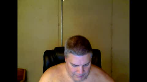Snapshot of fletch32 chatting on December 28, 4:30 am jd online show from December 28, 4:30 am