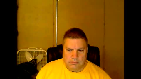 Snapshot of fletch32 chatting on March 2, 1:09 pm jd online show from March 2, 1:09 pm