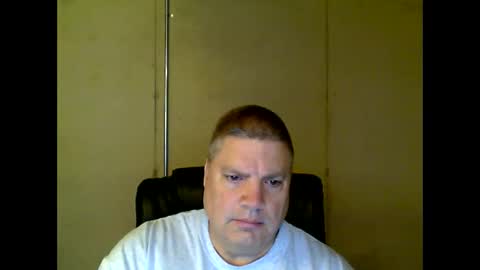 Snapshot of fletch32 chatting on February 16, 1:38 pm jd online show from February 16, 1:38 pm