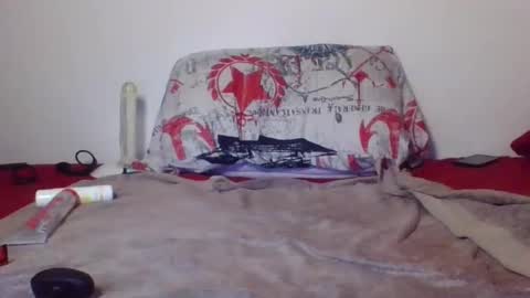 flylen online show from March 8, 9:08 pm