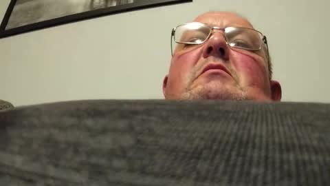 focusfuker online show from November 14, 11:06 pm